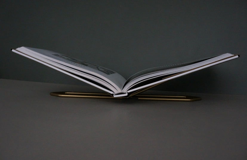 Reversible Bookstand - Mässing Guld