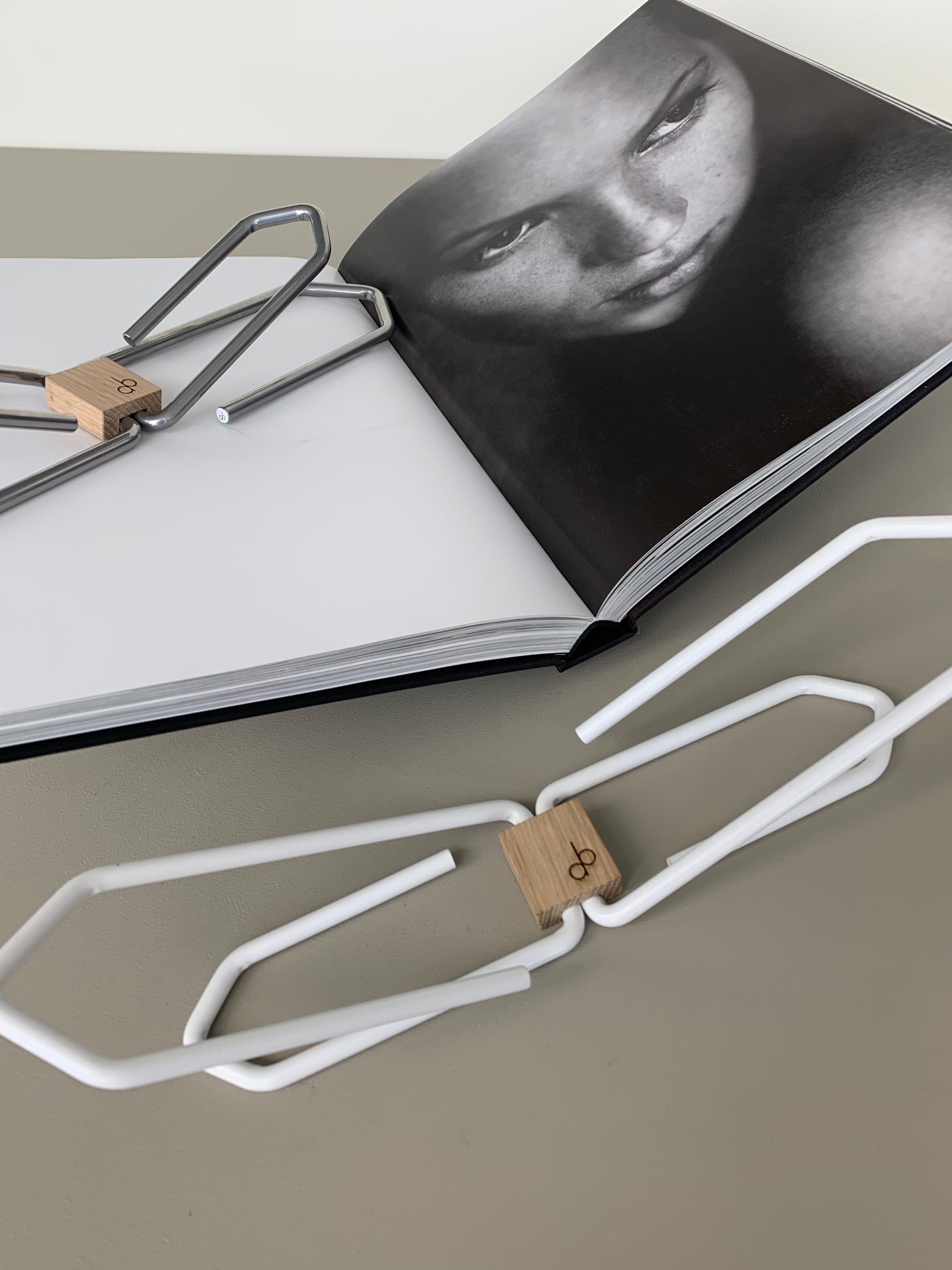 Reversible Bookstand - Krom Silver